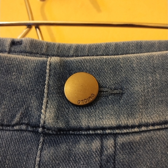 Uniqlo Classic Women's Blue Jeans Size Large 30-31 Waist - Picture 3 of 6